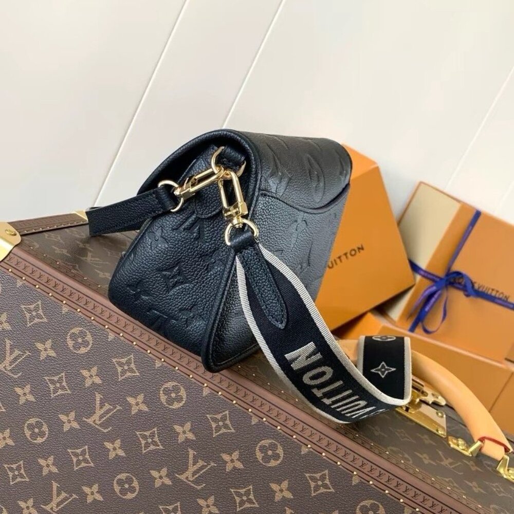 LOUIS VUITTON Diane Baguette Handle Shoulder Bag - Picture 2 of 6